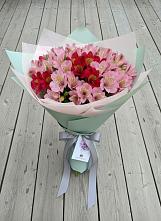 Букет цветов из:  Альстромерии в Хатунь