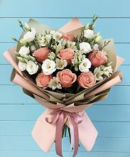 Букет цветов из:  Розы, Альстромерии и Лизиантусы в Хатунь