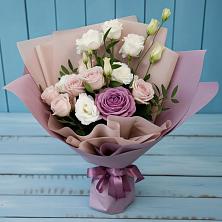 Букет цветов из:  Розы и Лизиантусы в Хатунь