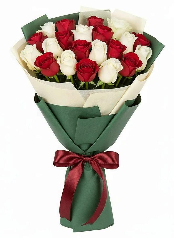 Букет Микс из красных и белых роз в Хатунь