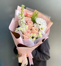 Букет цветов из:  Хризантемы и Розы в Хатунь
