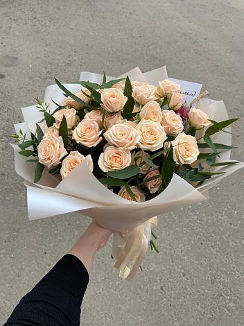 Букет Кремовые розы Латте в Хатунь