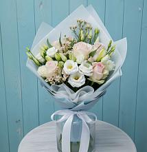 Букет цветов из:  Розы и Лизиантусы в Хатунь