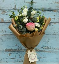 Букет цветов из:  Розы и Лизиантусы в Хатунь